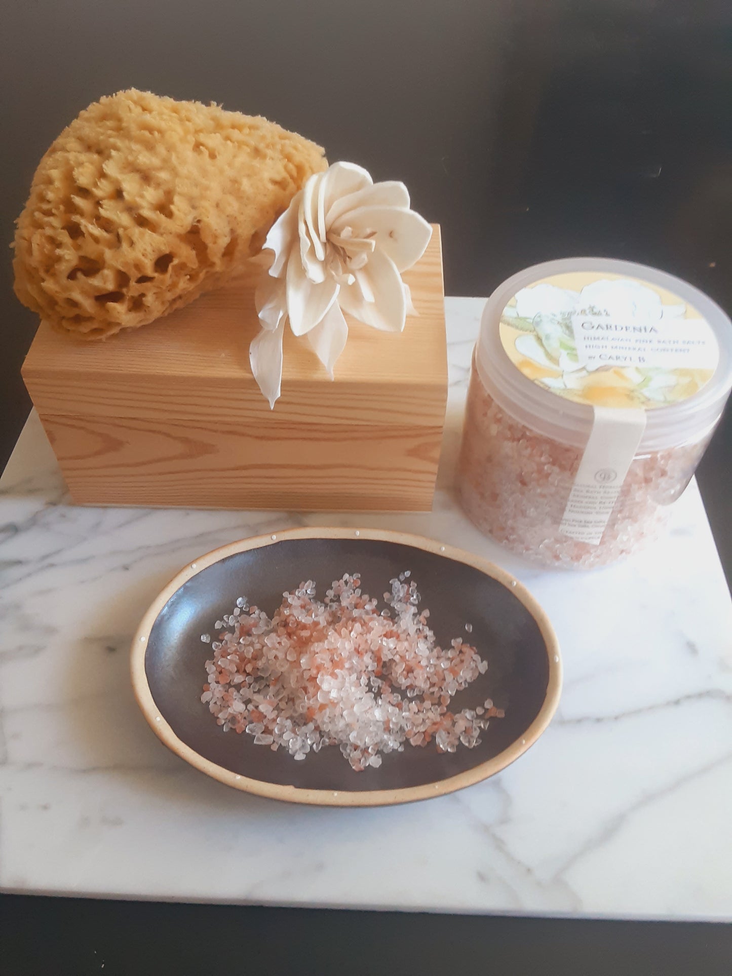 Himalayan Pink & Dead Sea Bath Salts - Gardenia Fragrance