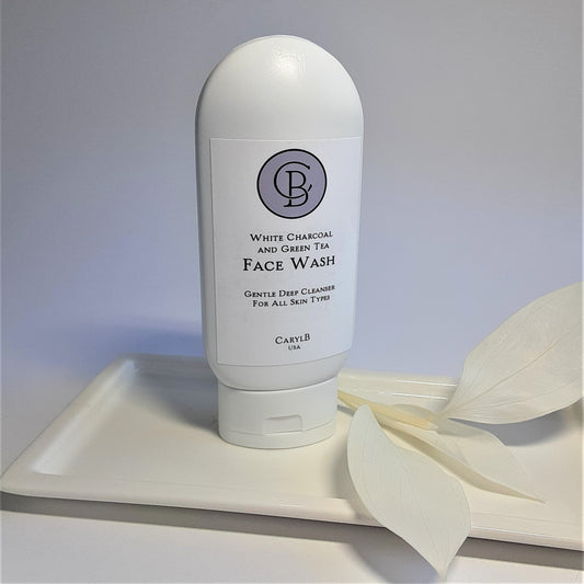 Face Cleanser Green Tea and White Charcoal